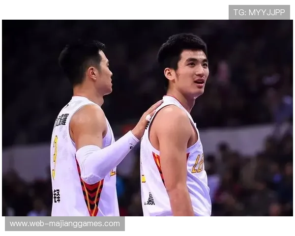 广州豹锁定罗马尼亚前锋图多列，谈判近尾声